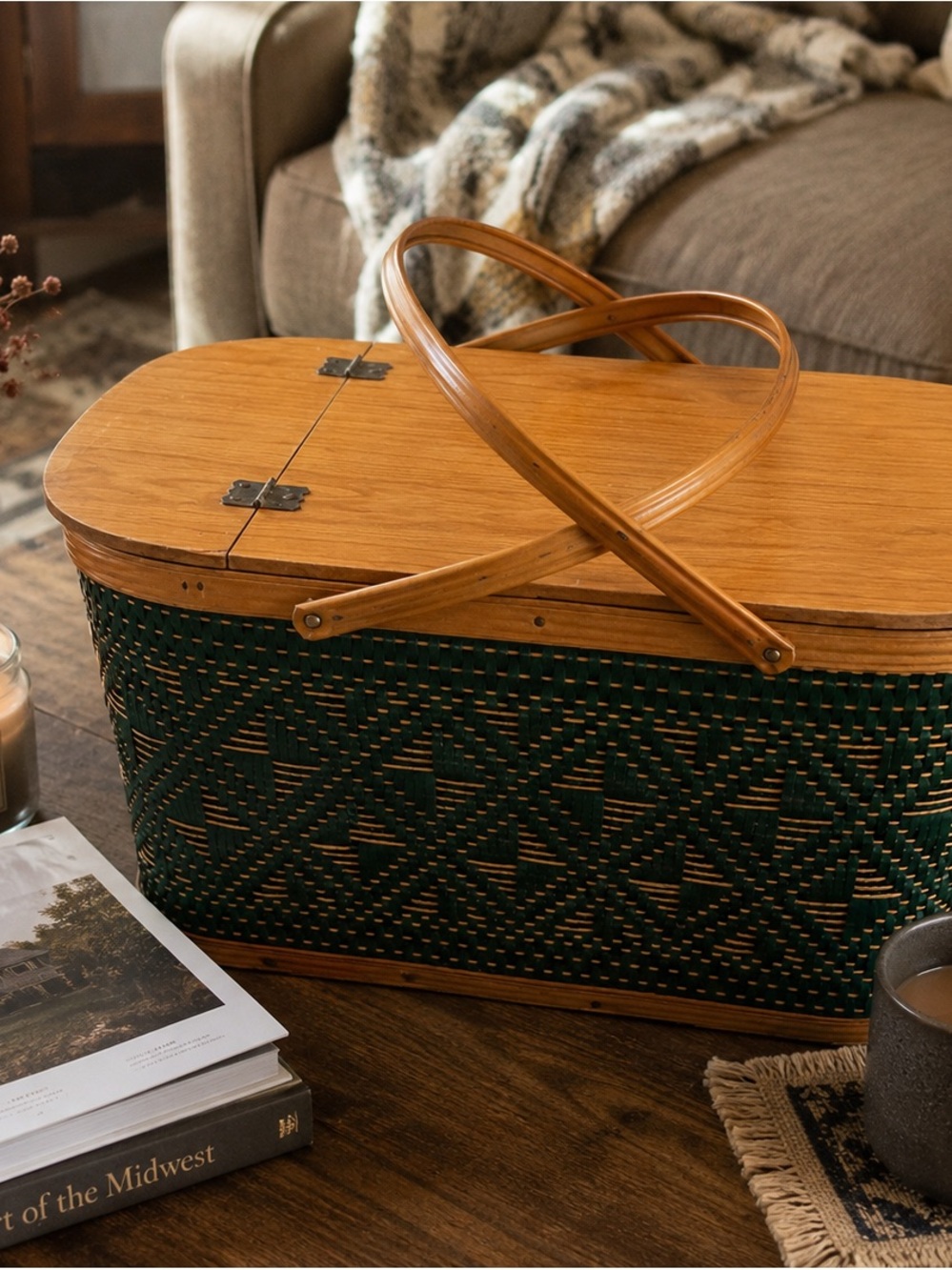 Vintage Hawkeye Wicker Picnic Basket Hamper Burlington Iowa Metal Handles